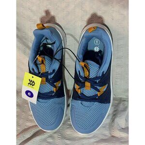 NWT Women's Tennis Shoes Athletic Sport Lace Green Size 6 All In Motion Brand